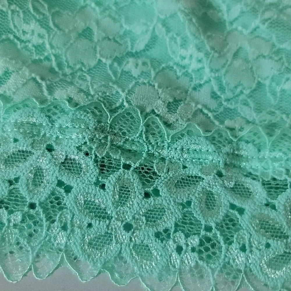 2 pullover bralettes tween mint green